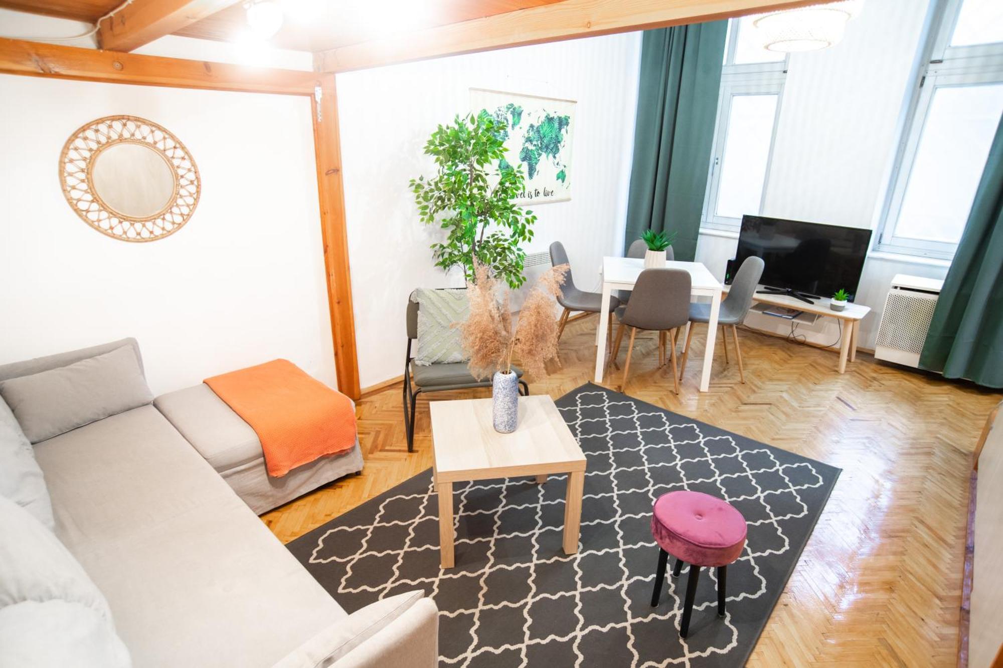 Lovely Apartment In Erzsebetvaros A57 بودابست المظهر الخارجي الصورة
